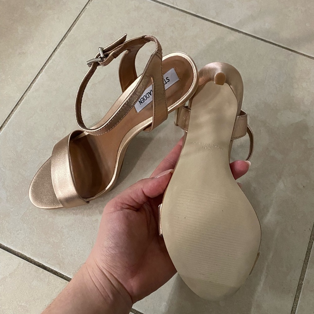 Steve Madden rose gold heels